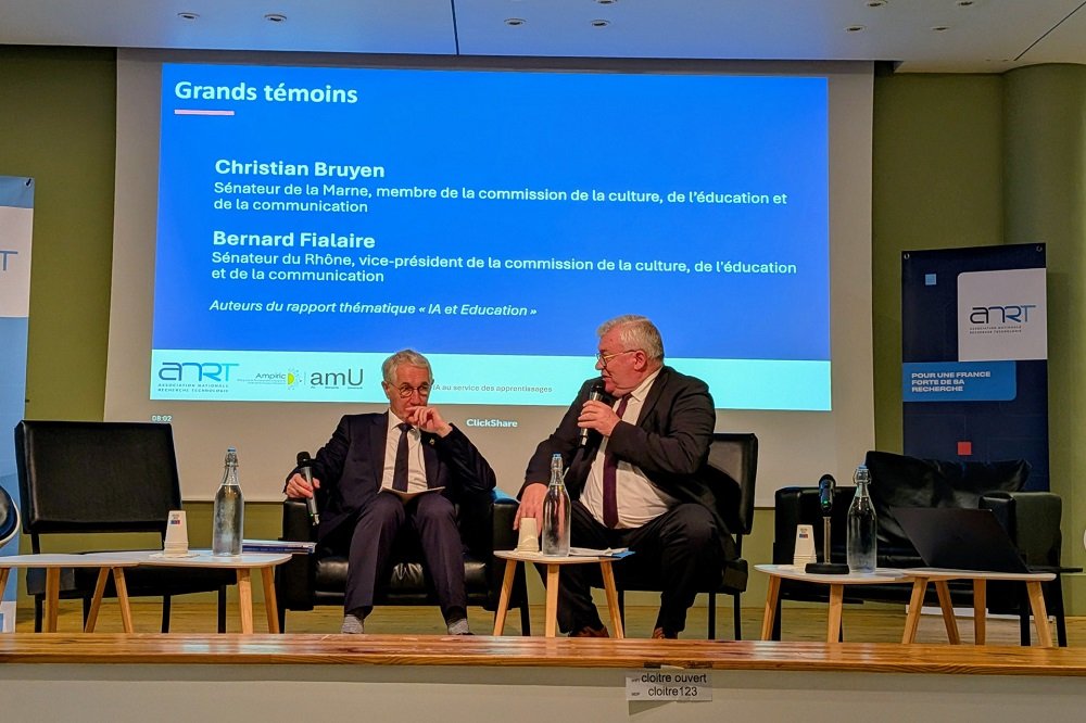 Les sénateurs Bruyen et Fialaire réaffirment leur plaidoyer pour un déploiement raisonné et progressif de l’IA éducative (ANRT)