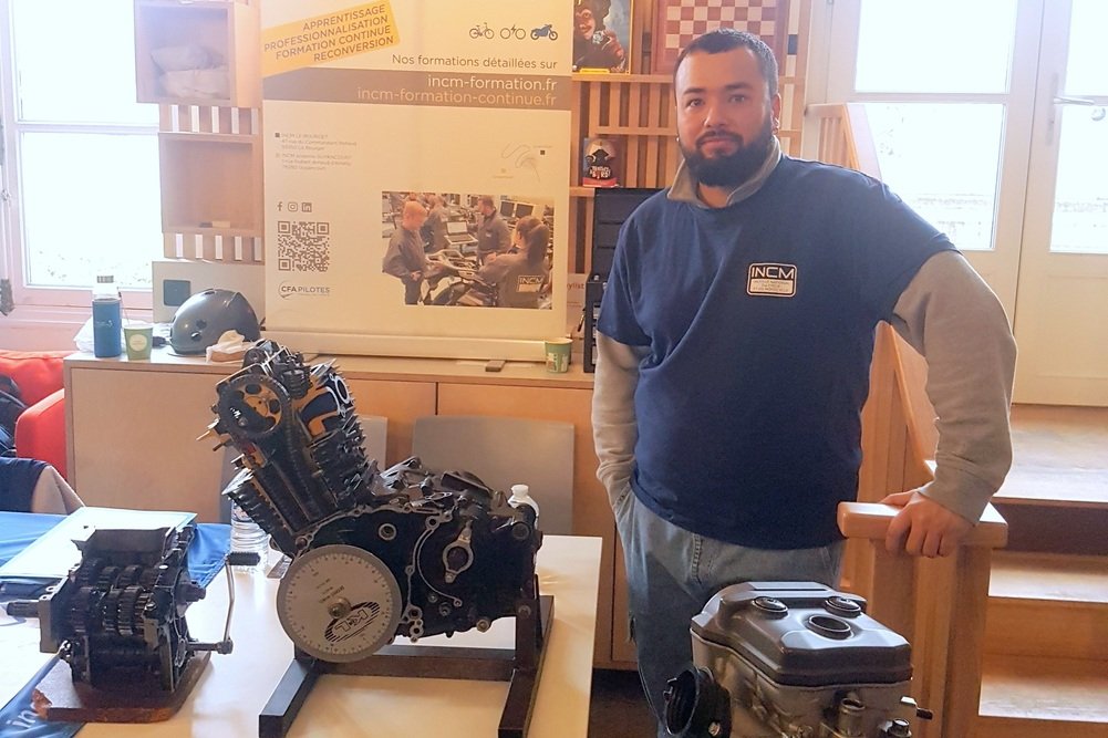 Le transport continue de former des apprentis, mais un peu moins