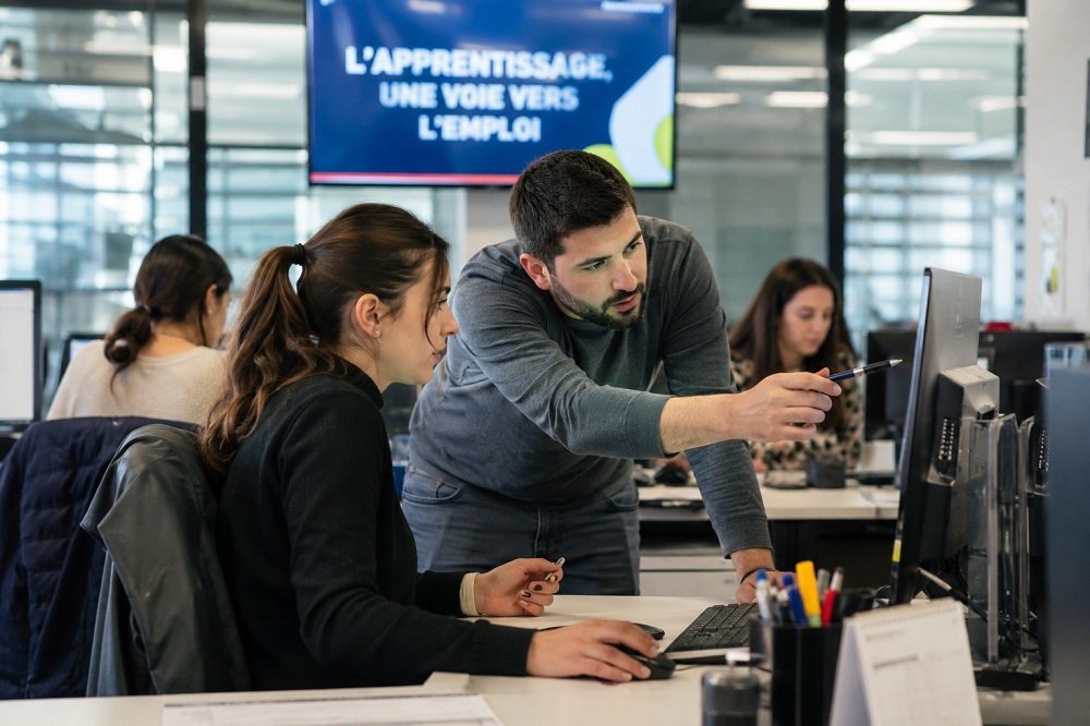Insertion : les apprentis résistent